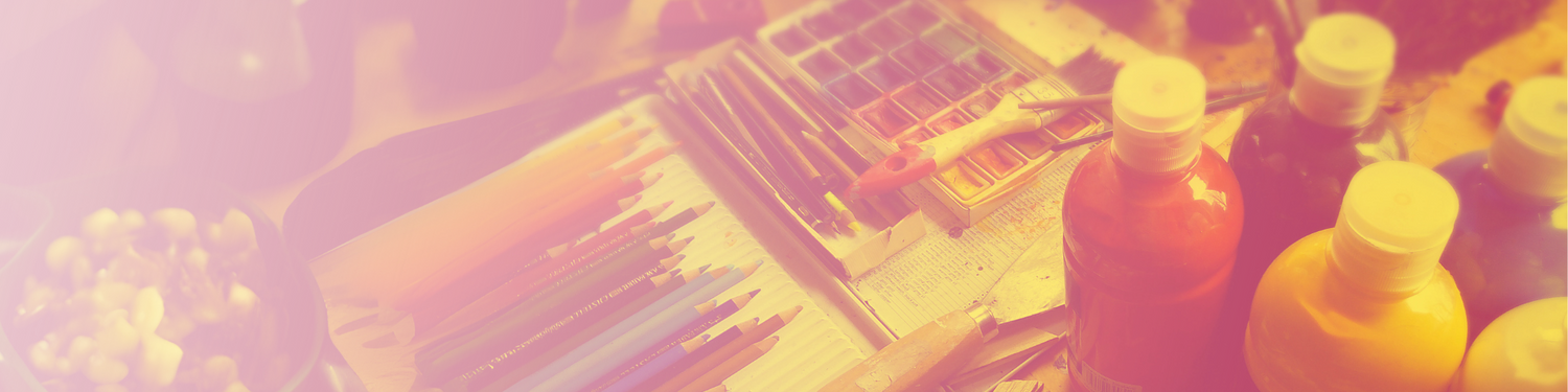 Art Consumables & Studio Supplies – Easels, Palettes, Aprons & More